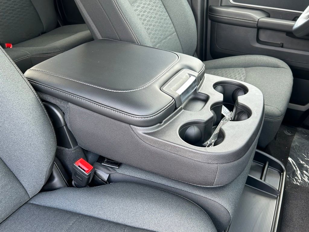 New 2025 RAM 2500 Big Horn image 35