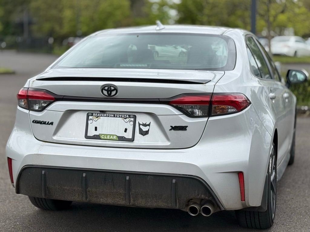 Certified 2025 Toyota Corolla XSE FWD image 5
