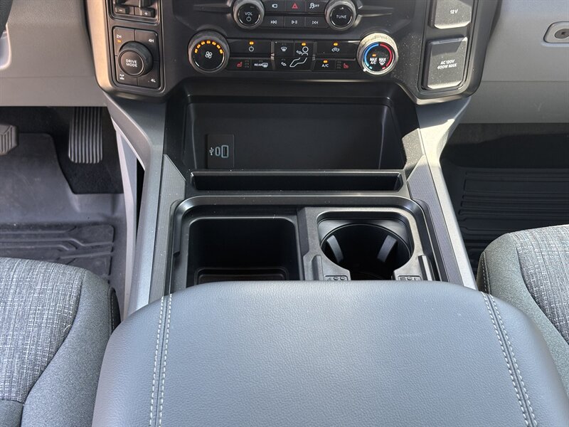 Used 2026 Ford F250 XLT w/ XLT Premium Package AWD/4WD image 24