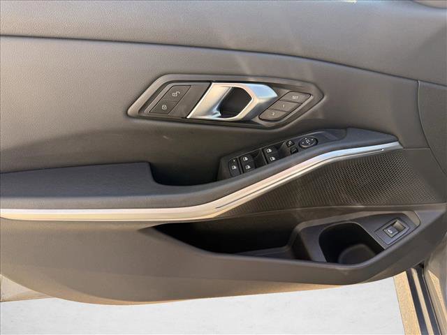 Used 2025 BMW 330i xDrive Sedan image 14