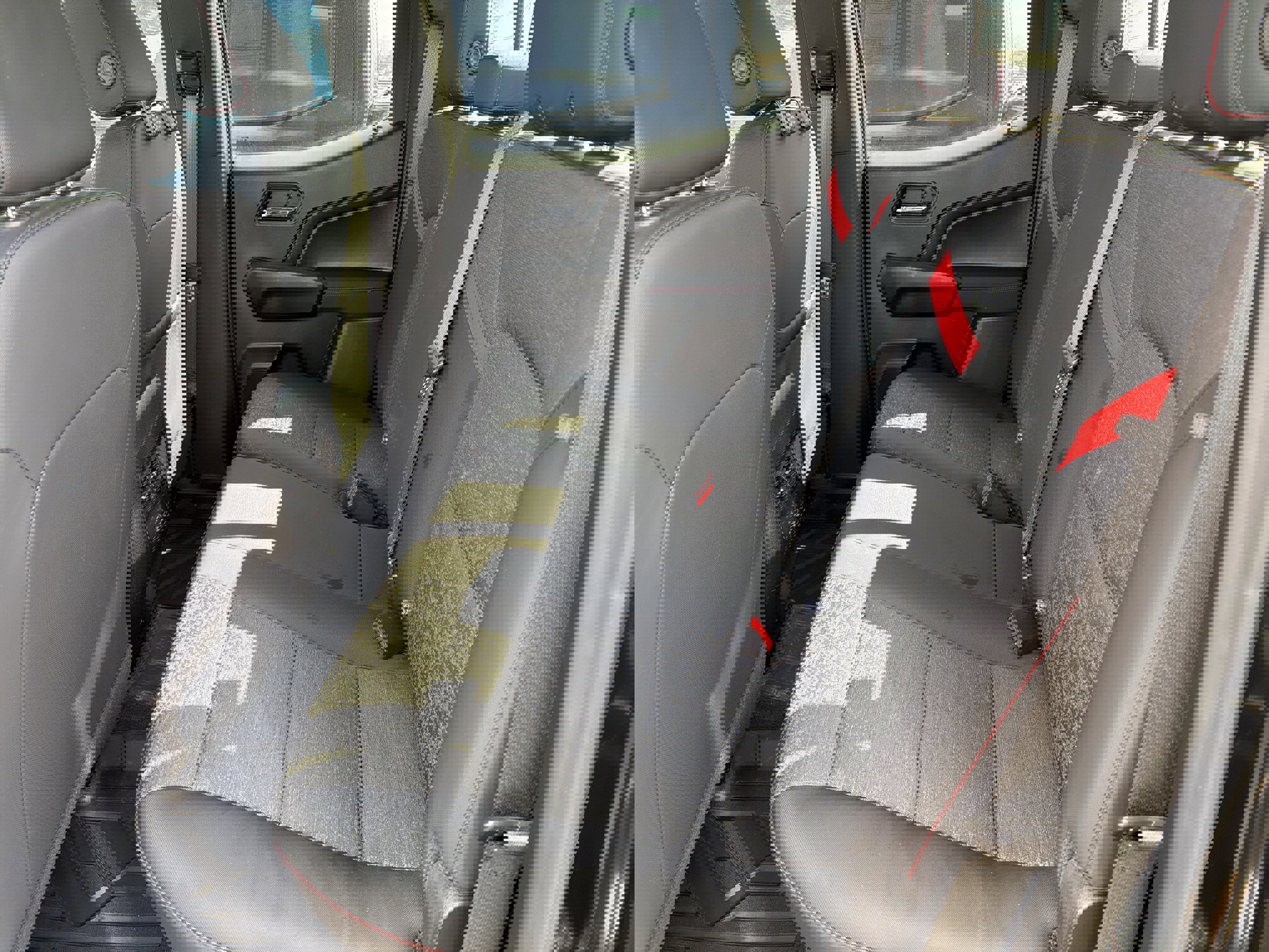 Used 2023 Chevrolet Colorado Z71 w/ Z71 Convenience Package 2 image 24