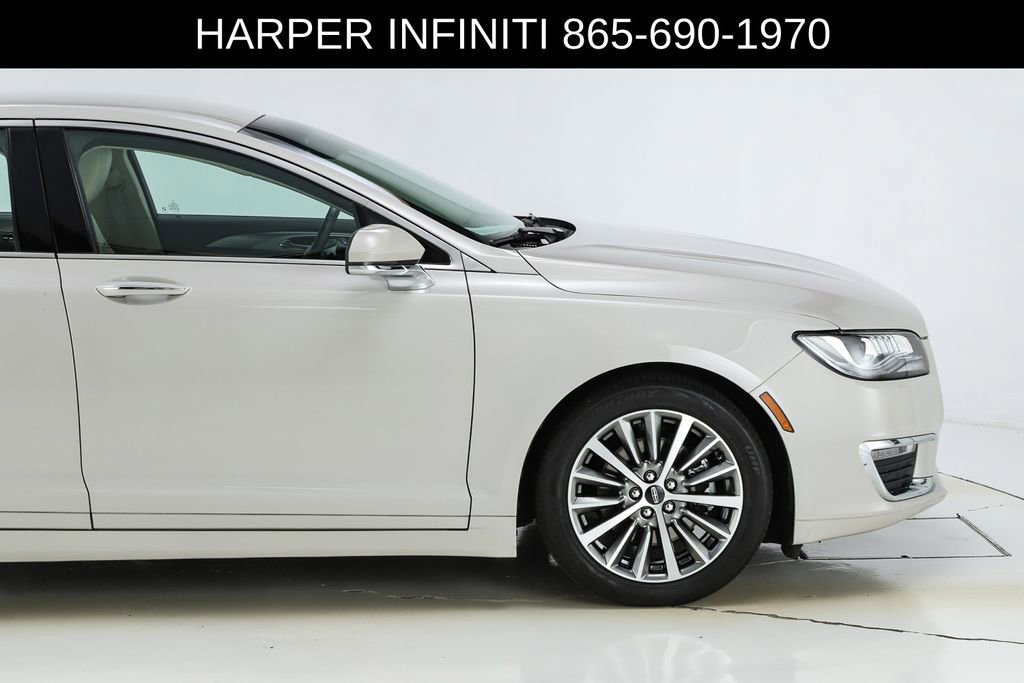 Used 2020 Lincoln MKZ FWD image 13