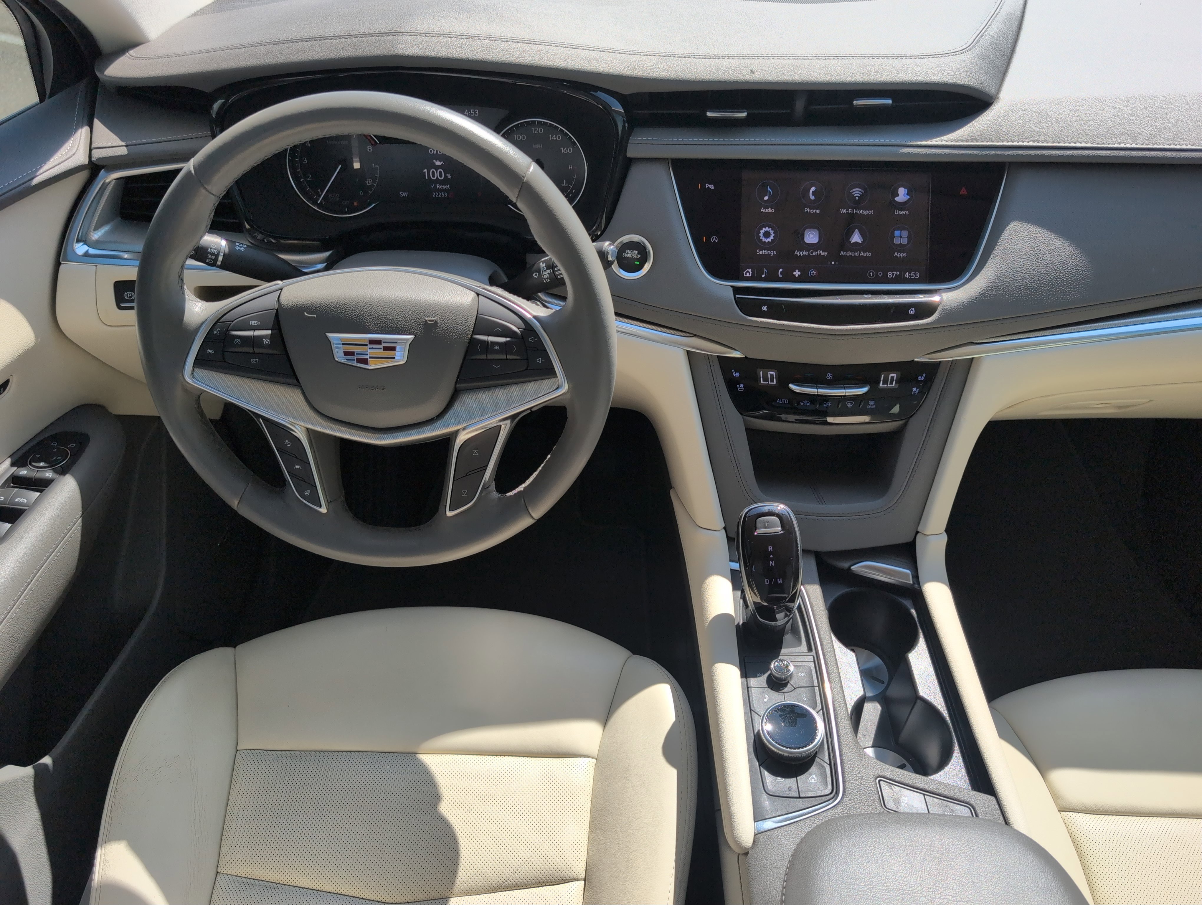 Certified 2022 Cadillac XT5 Premium Luxury FWD image 29