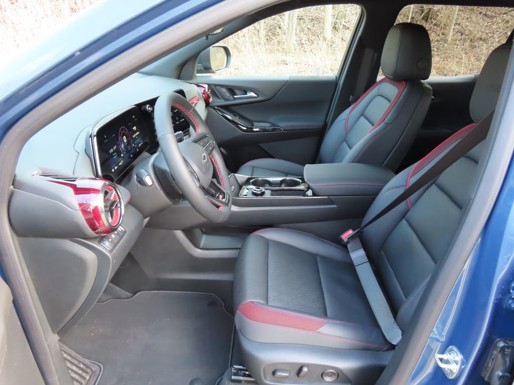 New 2026 Chevrolet Equinox RS image 24