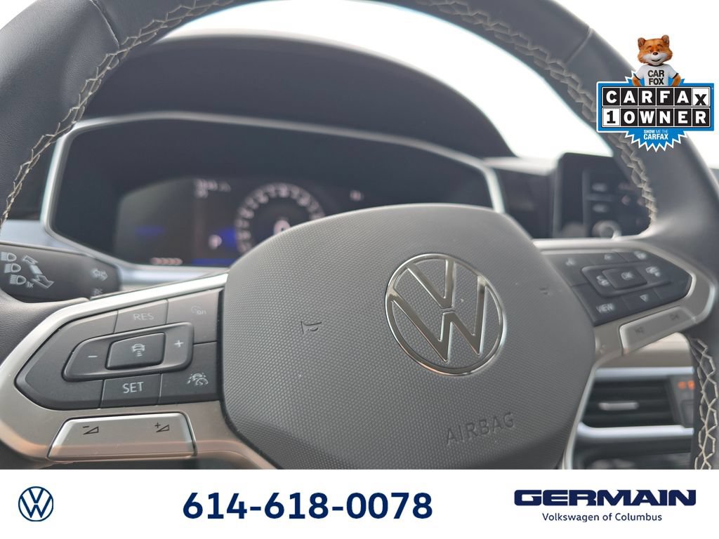 Certified 2025 Volkswagen Taos SE AWD/4WD image 25