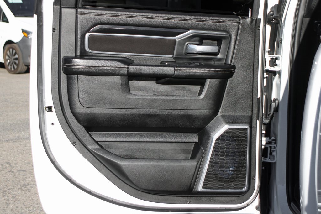 Used 2022 RAM 2500 Laramie w/ Night Edition image 34