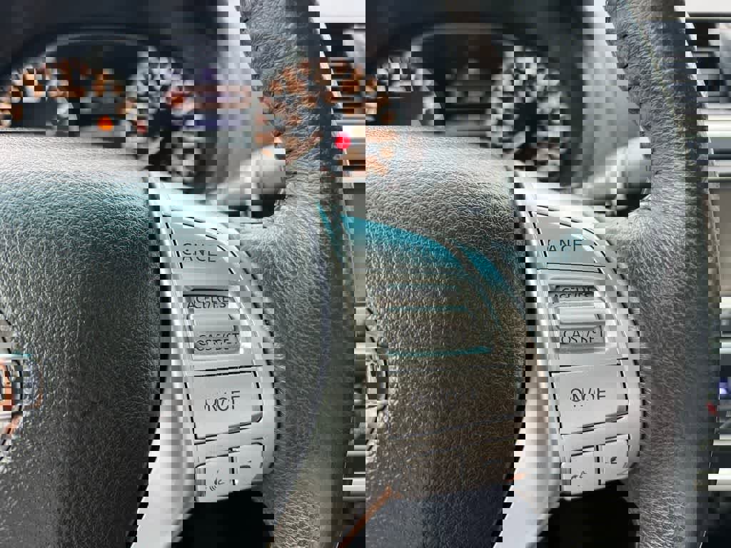 Used 2016 Nissan Altima 2.5 SL w/ Moonroof Package image 24