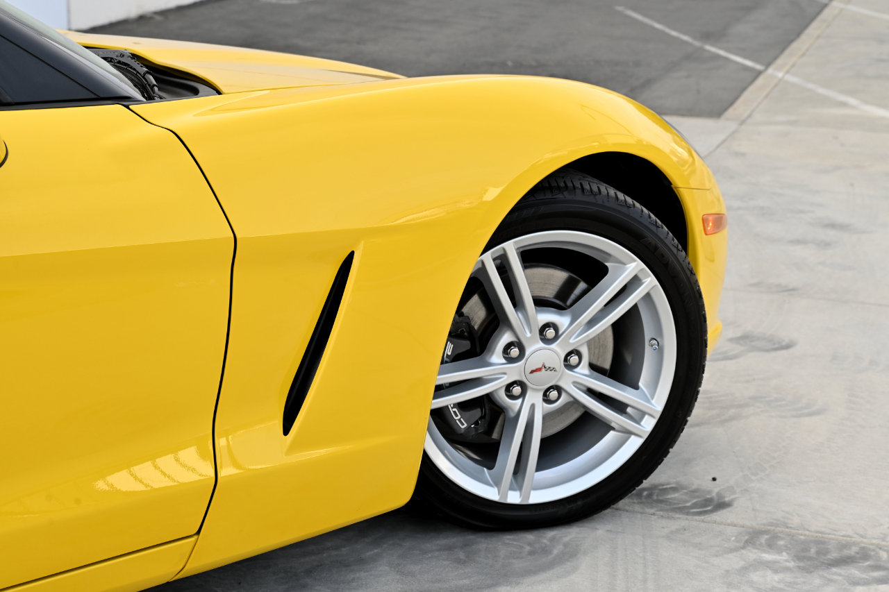 Used 2008 Chevrolet Corvette Coupe image 33