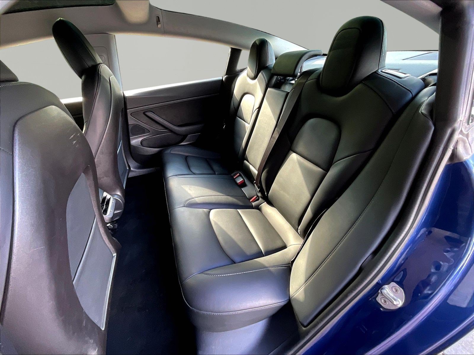 Used 2020 Tesla Model 3 Standard Range Plus RWD image 21