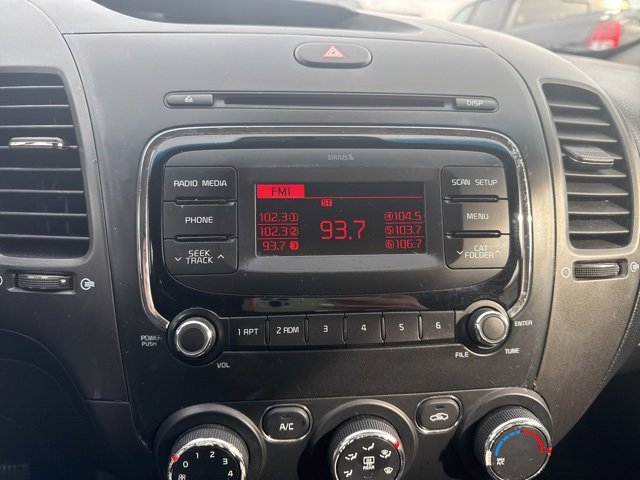 Used 2018 Kia Forte LX image 24