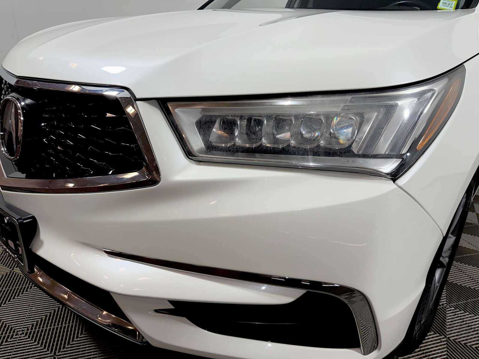 Used 2019 Acura MDX SH-AWD image 25