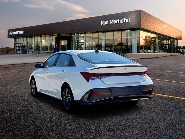 New 2026 Hyundai Elantra SEL Sport image 5