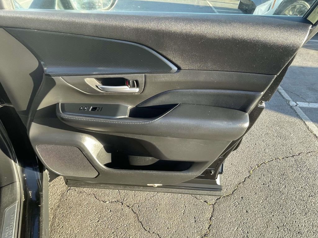 Used 2024 Toyota Grand Highlander AWD Hybrid image 46