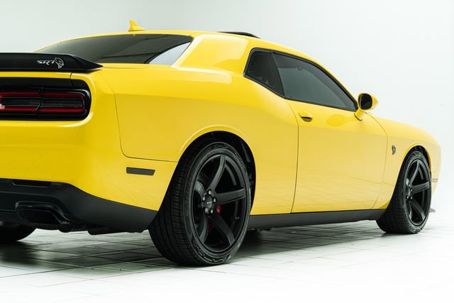 Used 2017 Dodge Challenger SRT Hellcat image 13