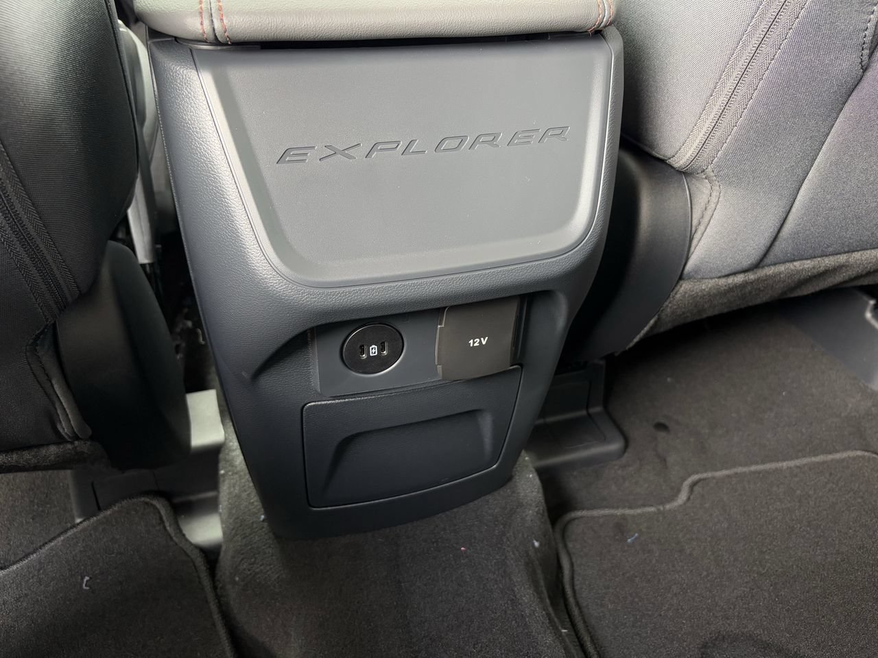 New 2026 Ford Explorer Active RWD image 21