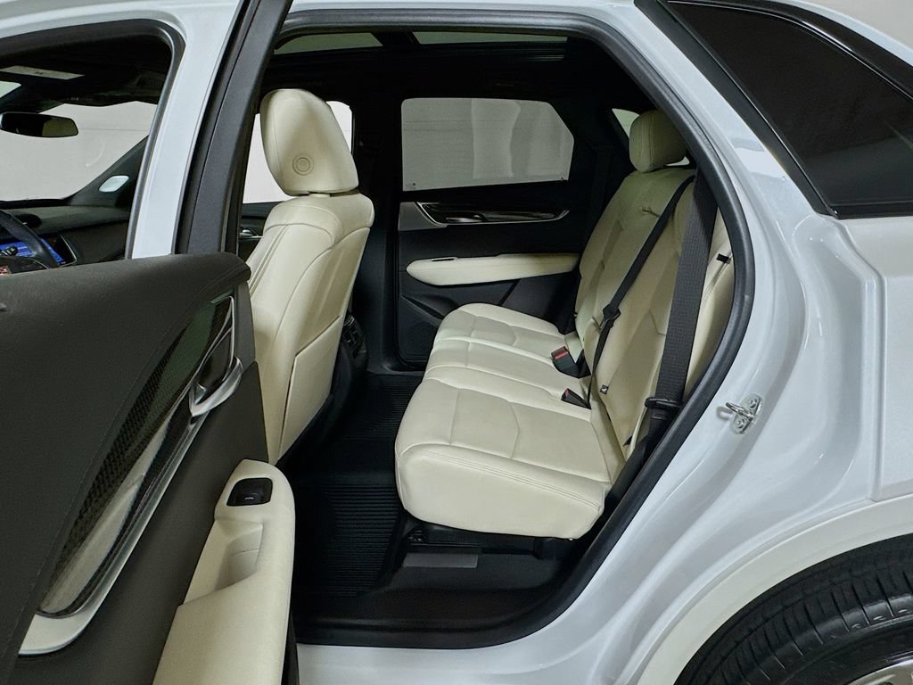 Certified 2023 Cadillac XT5 Sportv AWD/4WD image 24