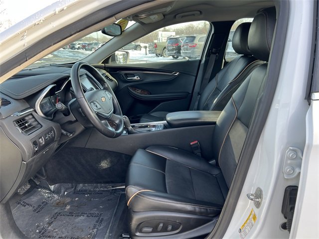 Used 2014 Chevrolet Impala LT image 3