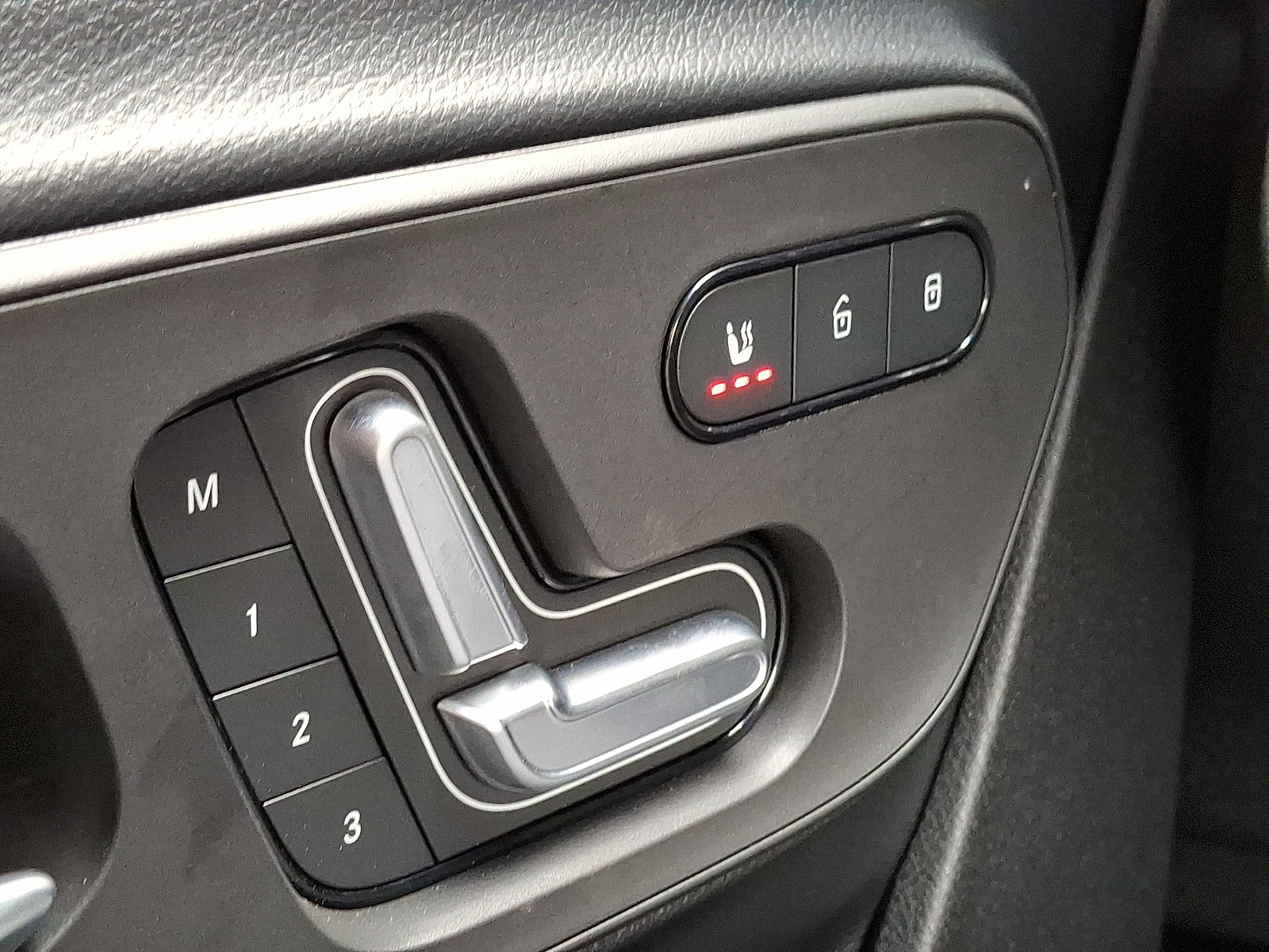 Used 2024 Mercedes-Benz Sprinter 144 Cargo image 30