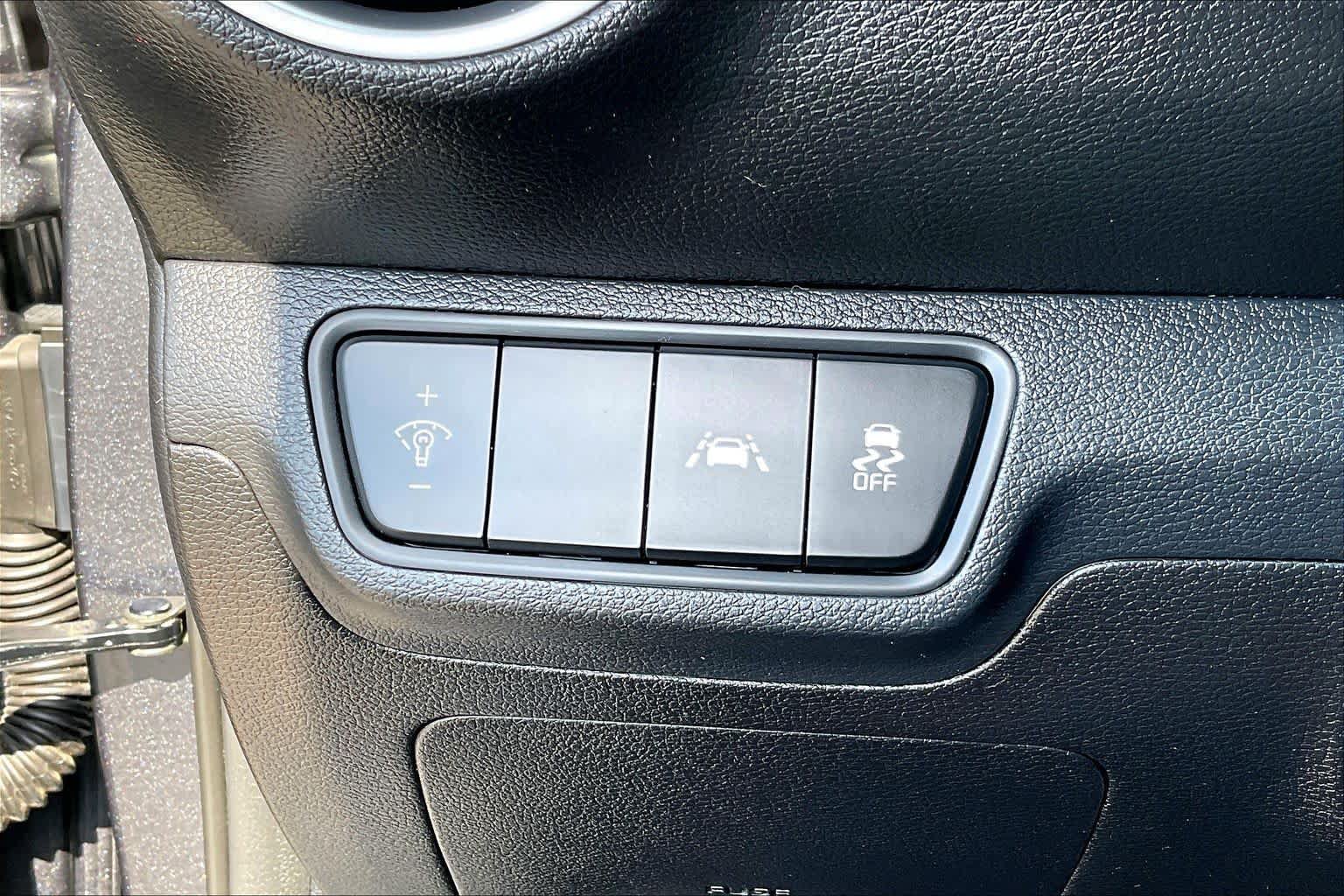 Used 2019 Kia Forte LXS FWD image 31