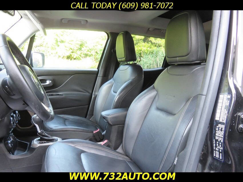 Used 2015 Jeep Renegade Limited w/ Trailer Tow Group AWD/4WD image 19