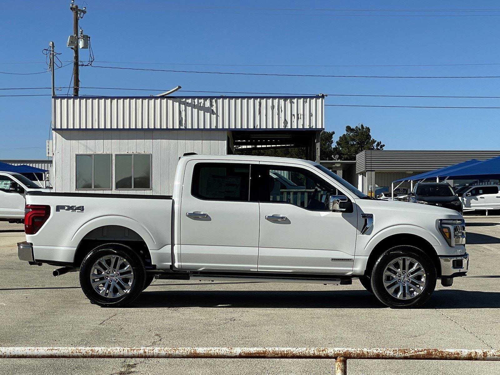 New 2025 Ford F150 Lariat w/ Equipment Group 502A High image 8