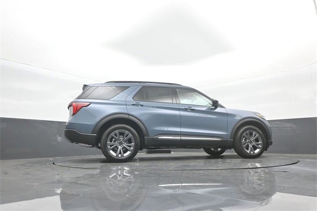 New 2025 Ford Explorer Active w/ Active Comfort Package image 33