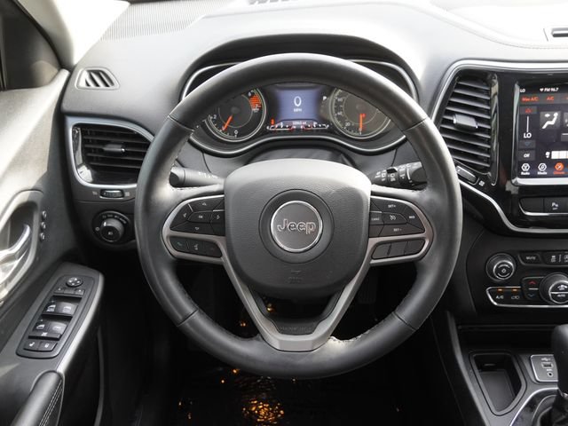 Used 2019 Jeep Cherokee Limited FWD image 17