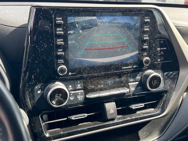 Used 2021 Toyota Highlander XLE image 22