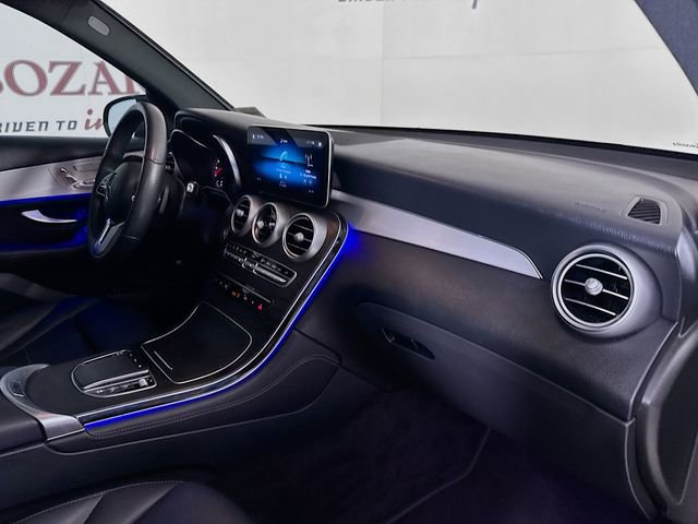 Used 2021 Mercedes-Benz GLC 300 image 34