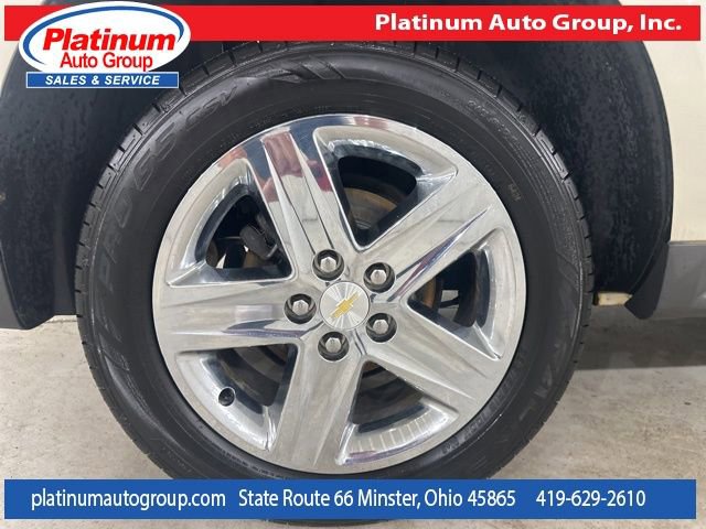 Used 2016 Chevrolet Equinox LT w/ Convenience Package image 38