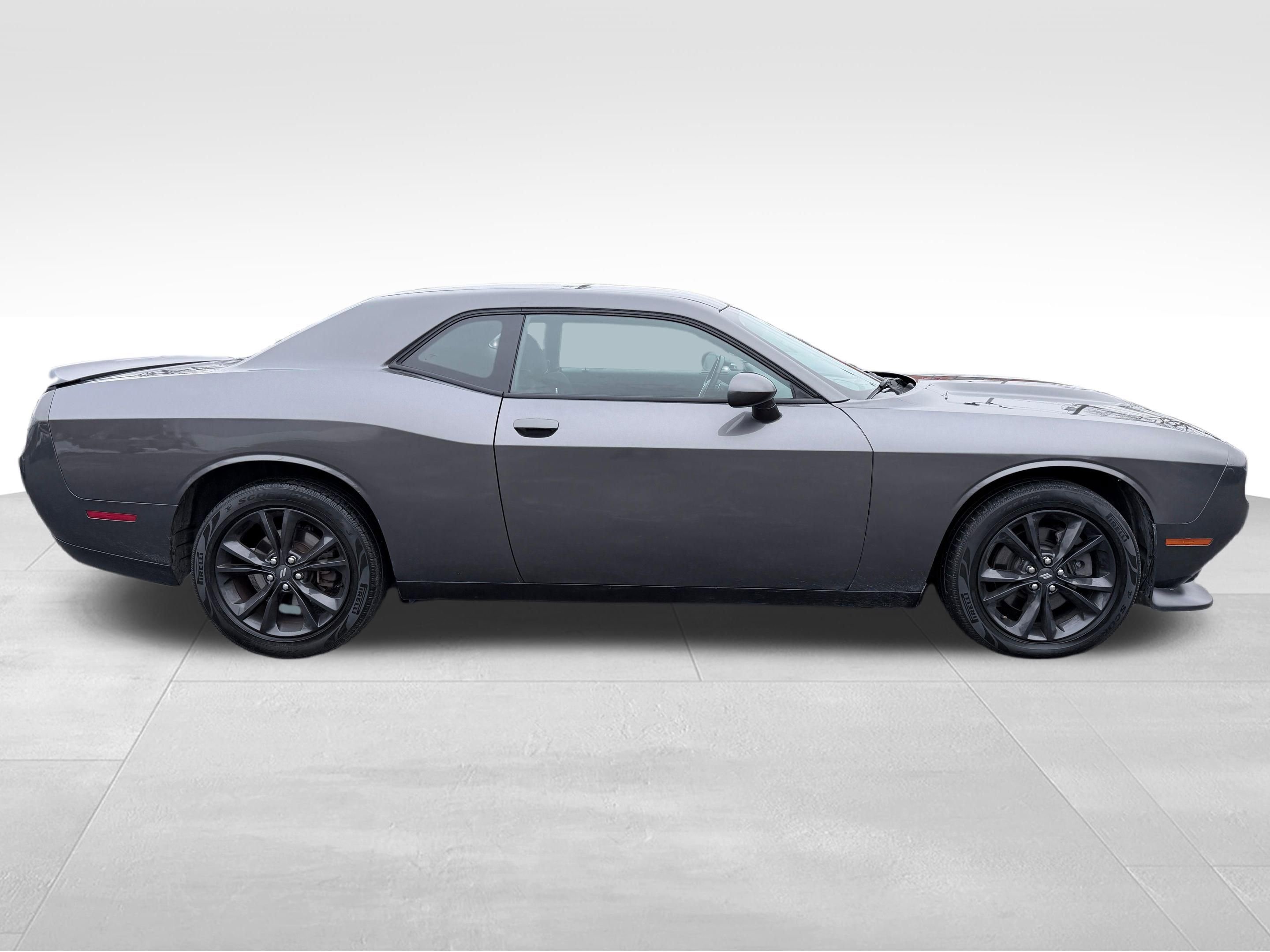 Used 2020 Dodge Challenger GT w/ Blacktop Package AWD/4WD image 4