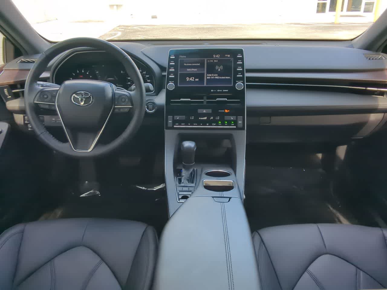 Used 2022 Toyota Avalon XLE w/ Moonroof Package FWD image 15