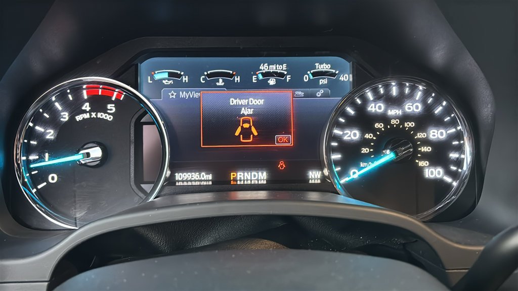 Used 2022 Ford F350 Lariat AWD/4WD image 14