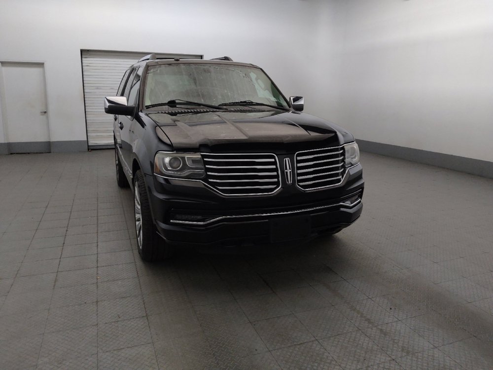 Used 2016 Lincoln Navigator Reserve AWD/4WD image 14