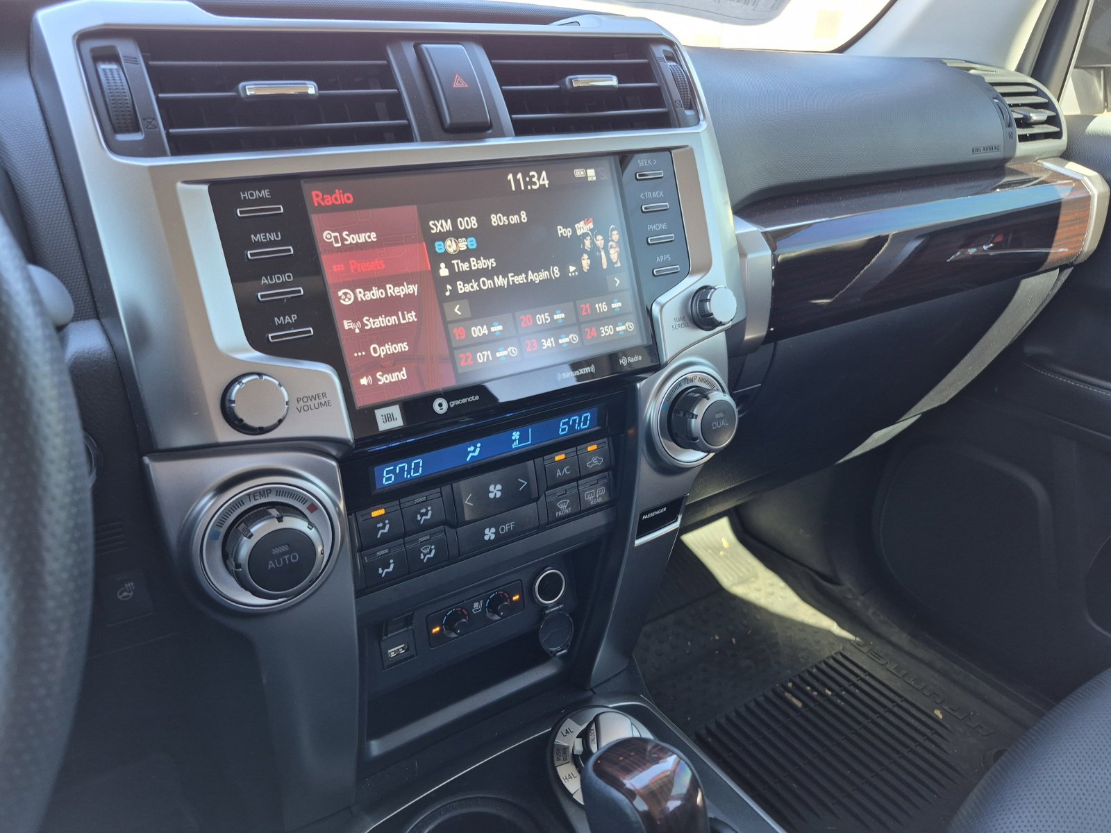 Used 2024 Toyota 4Runner Limited image 11