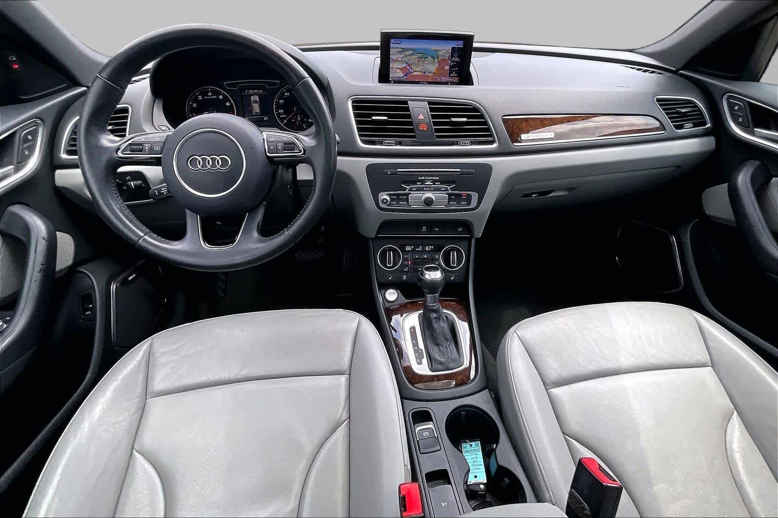 Used 2016 Audi Q3 2.0T Prestige w/ Prestige Package AWD/4WD image 16