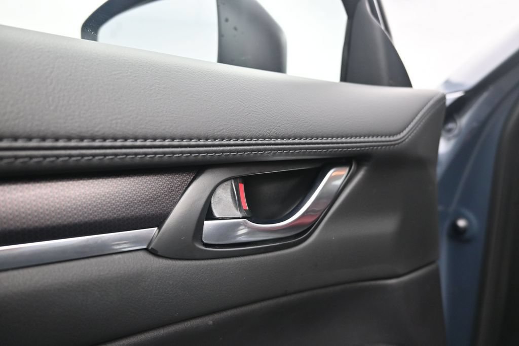 Used 2023 MAZDA CX-5 Carbon Edition AWD/4WD image 10