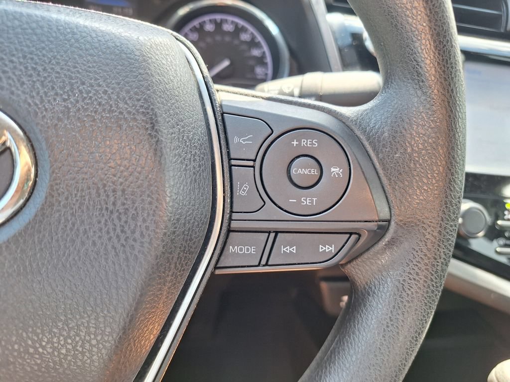 Used 2019 Toyota Camry LE w/ Convenience Package FWD image 20