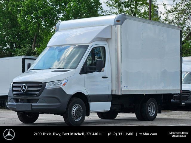 New 2024 Mercedes-Benz Sprinter 4500