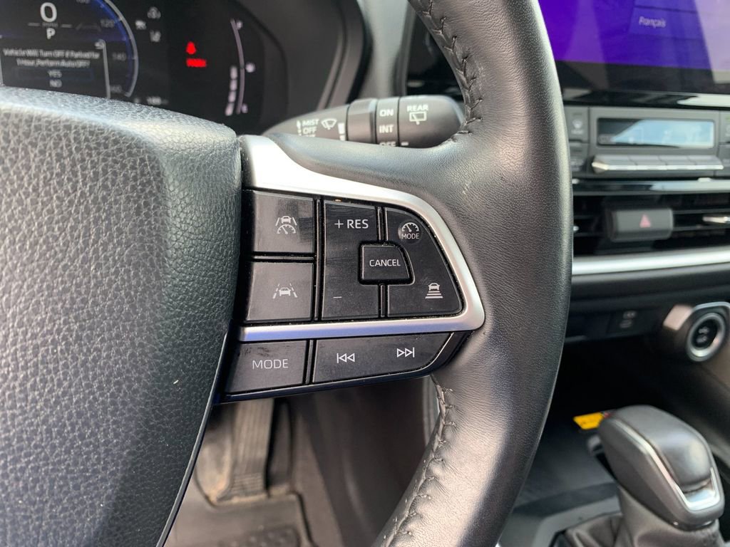 Used 2024 Toyota Grand Highlander XLE image 30