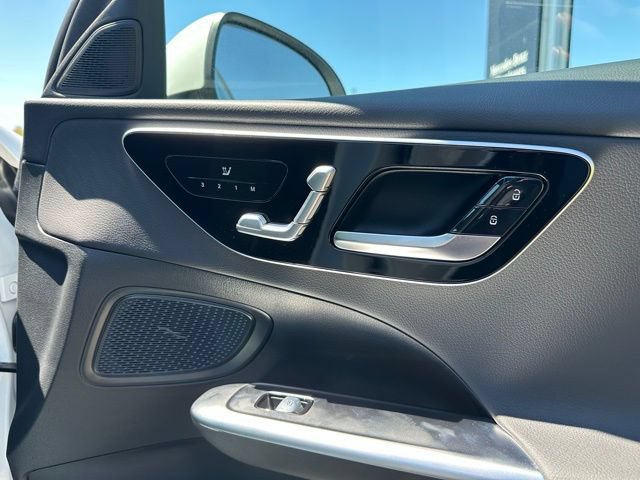 New 2026 Mercedes-Benz C 300 4MATIC Sedan image 24