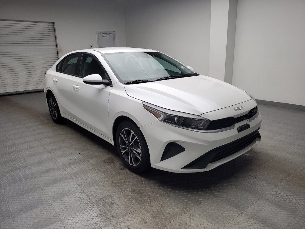 Used 2023 Kia Forte LXS FWD image 13