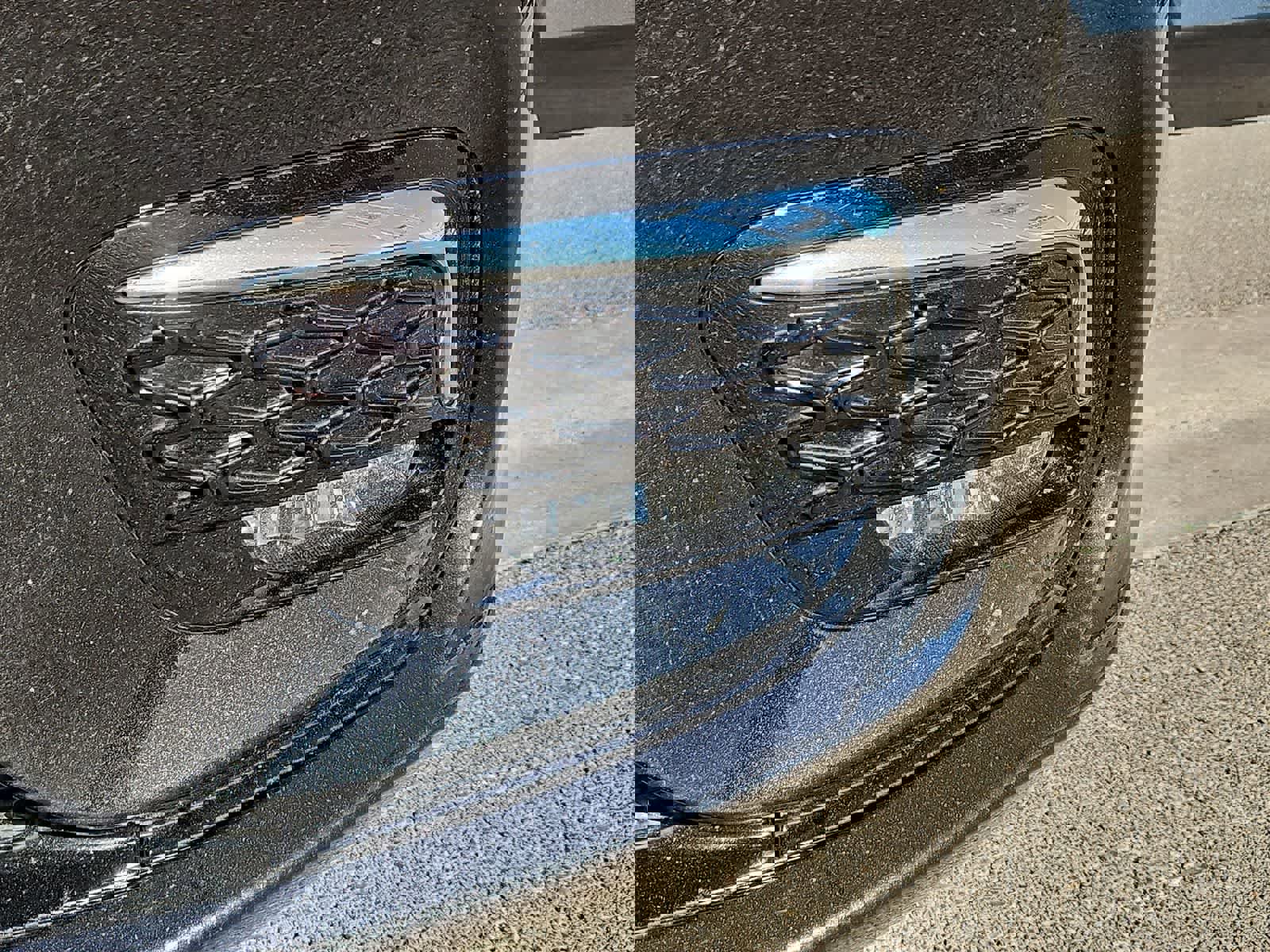 Used 2023 Chrysler Pacifica Touring-L image 12