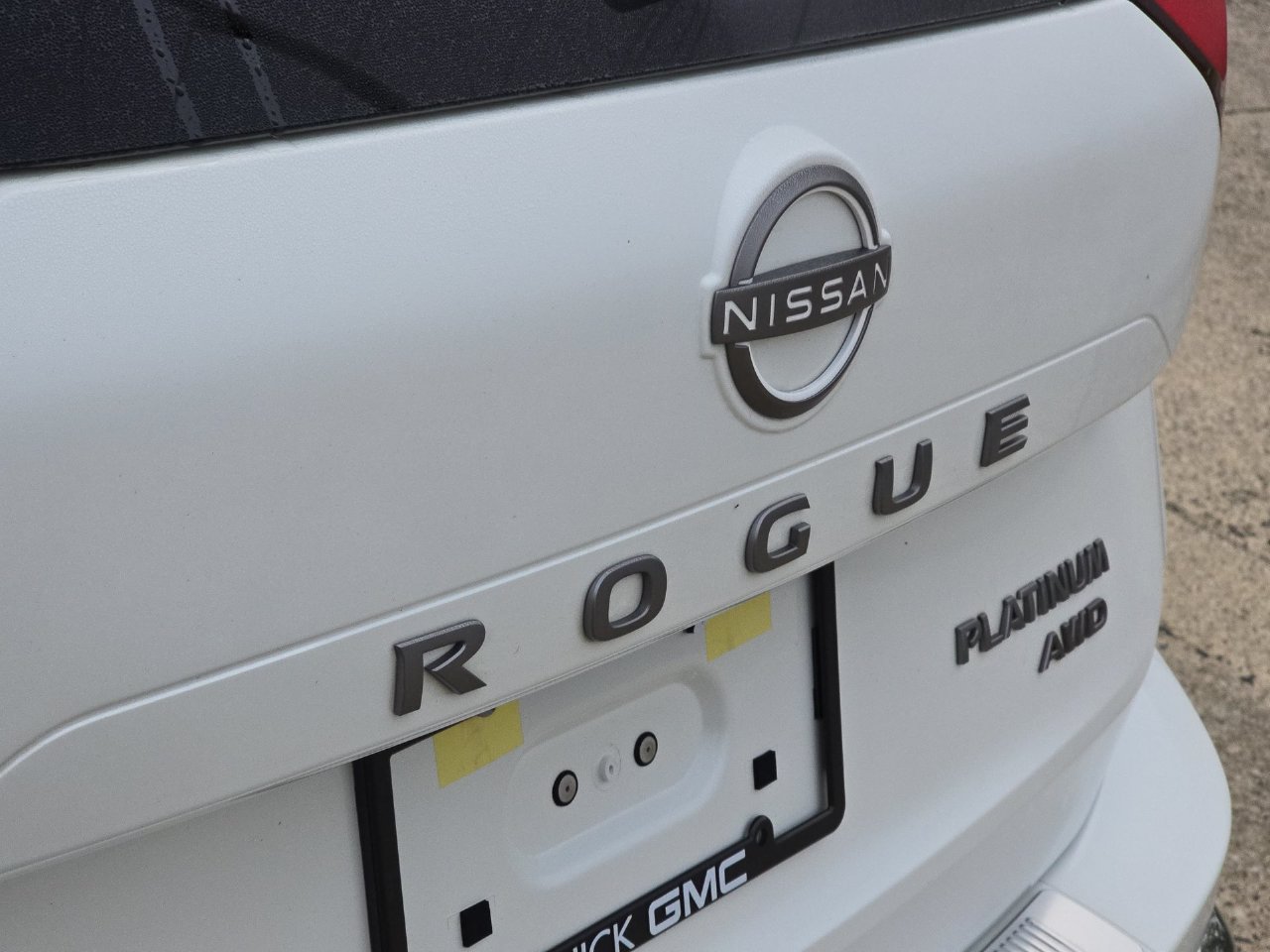 Used 2026 Nissan Rogue Platinum w/ Platinum Premium Package AWD/4WD image 33