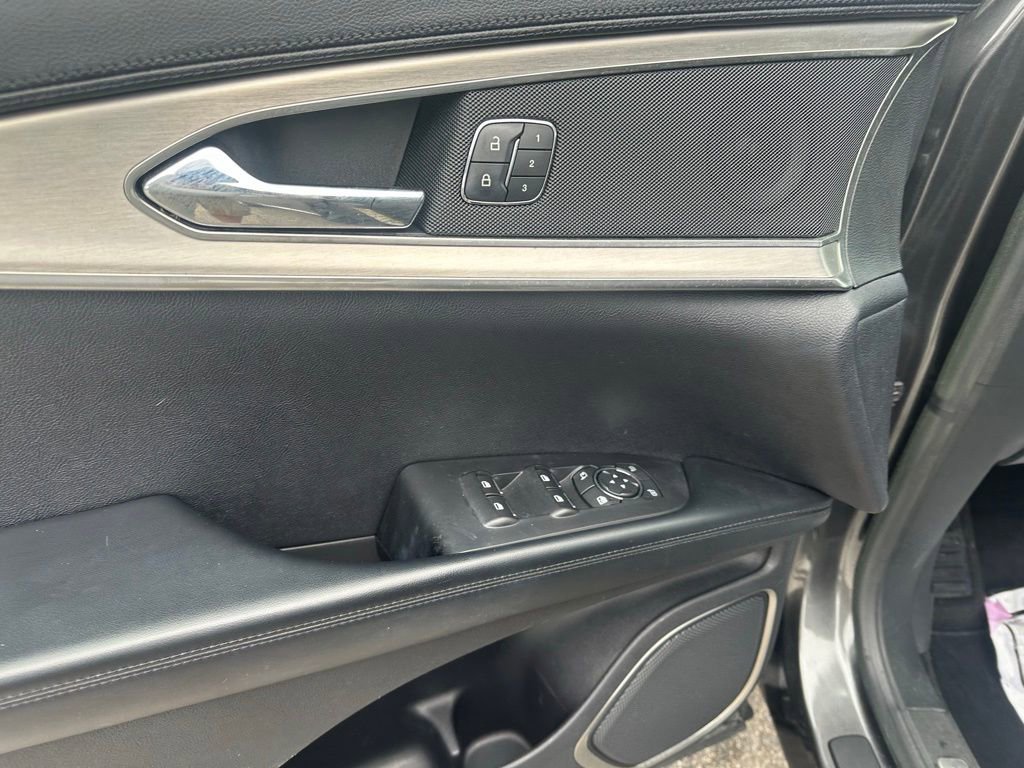 Used 2019 Lincoln Nautilus FWD image 23