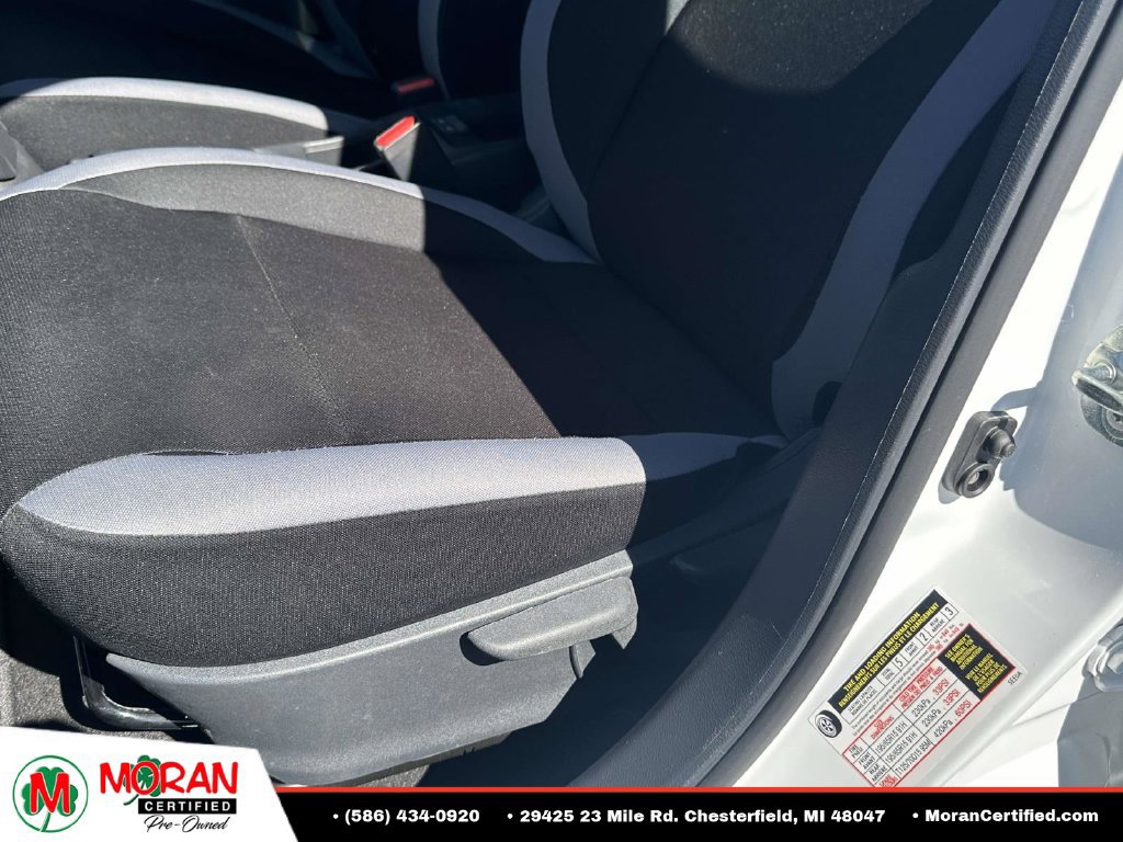 Used 2025 Nissan Versa S w/ Trunk Package FWD image 17