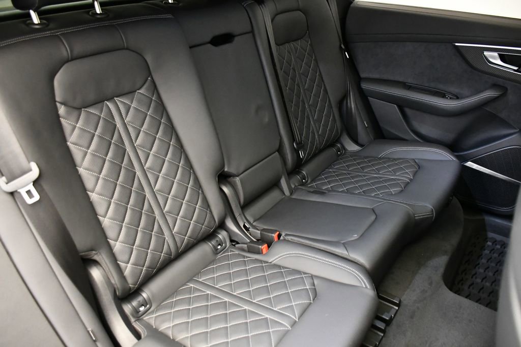 New 2026 Audi SQ8 Prestige image 51