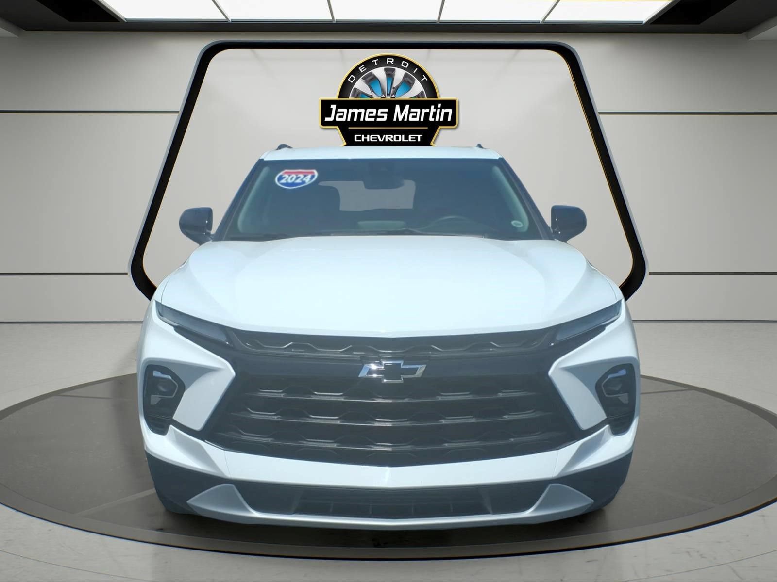 Certified 2024 Chevrolet Blazer LT w/ Convenience Package FWD image 2