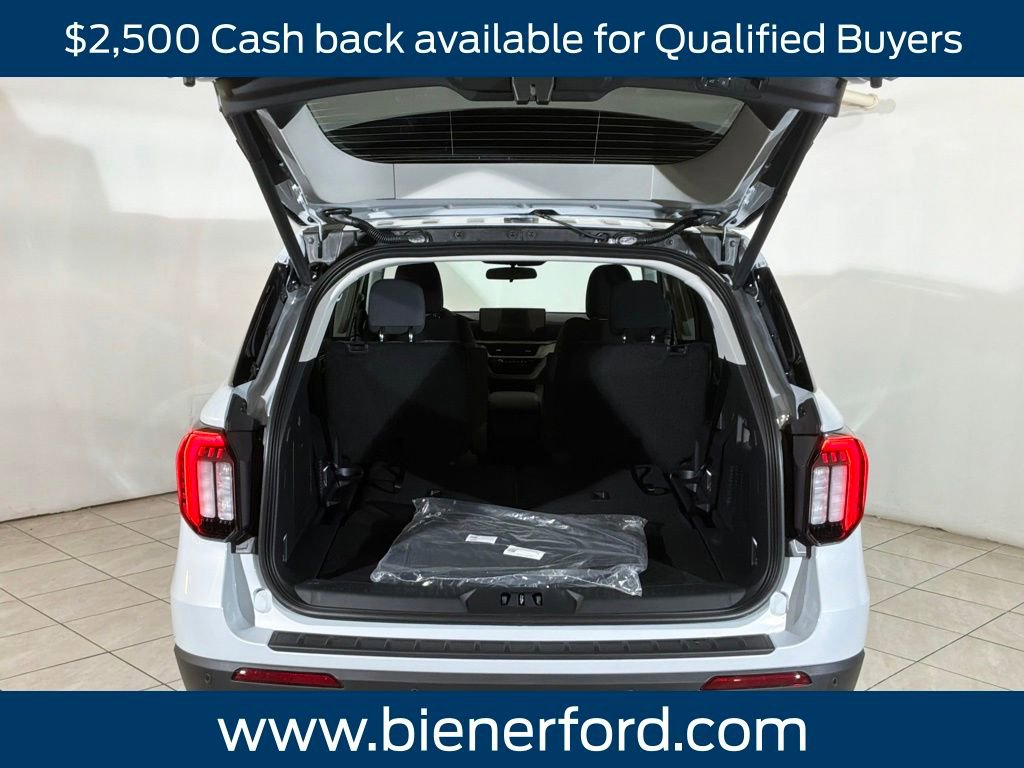 New 2026 Ford Explorer Active image 22