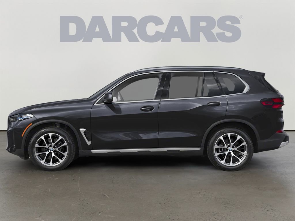 New 2026 BMW X5 xDrive40i w/ Executive Package image 3